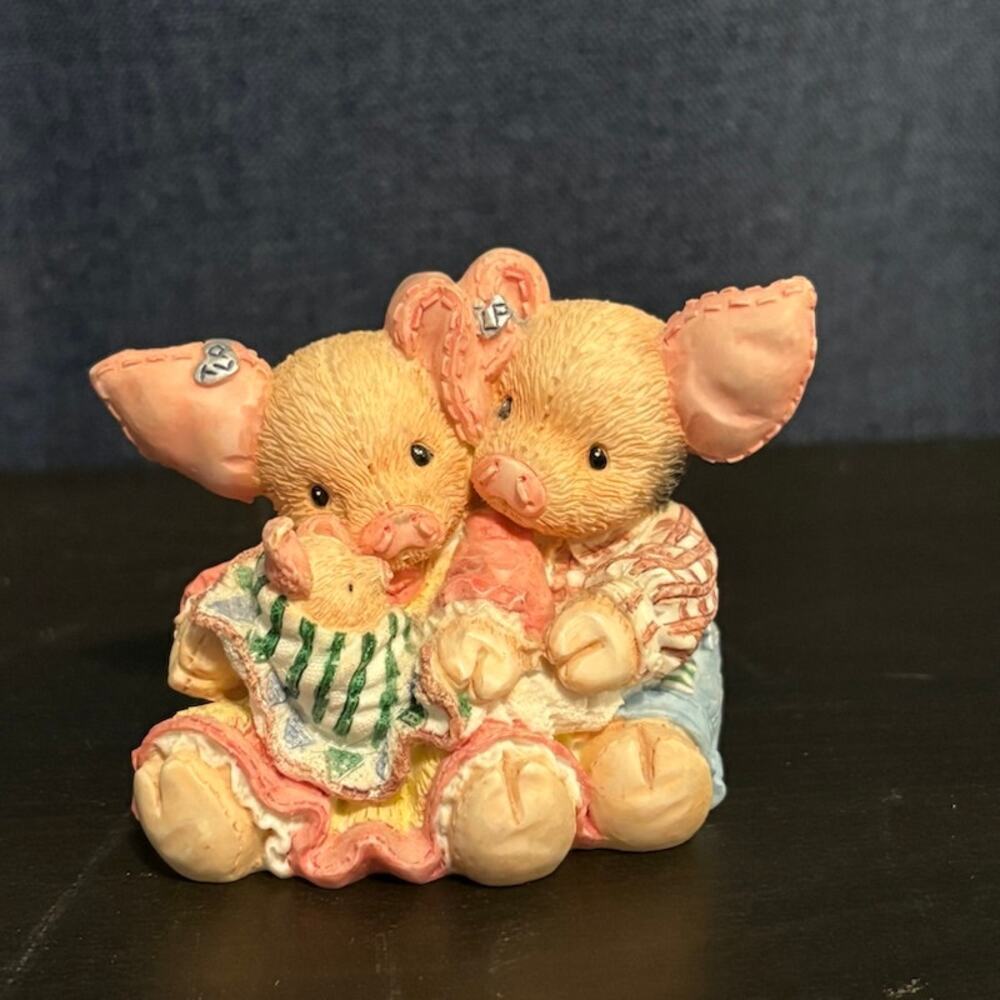 This Little Piggy Figurine 1994 Enesco This Little Piggy Makes Three Mary Rhyner